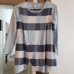 Blue long sleeve shirt